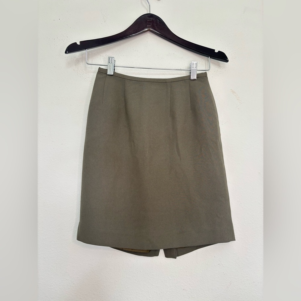CASUAL CORNER PETITE VINTAGE OLIVE GREEN SPLICED MIDI SKIRT SZ 4 PETITE